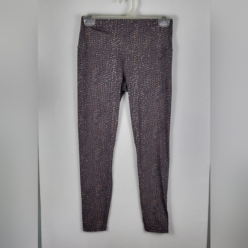 Varley Size M Luna High Rise 7/8 Legging Gray Gold Print